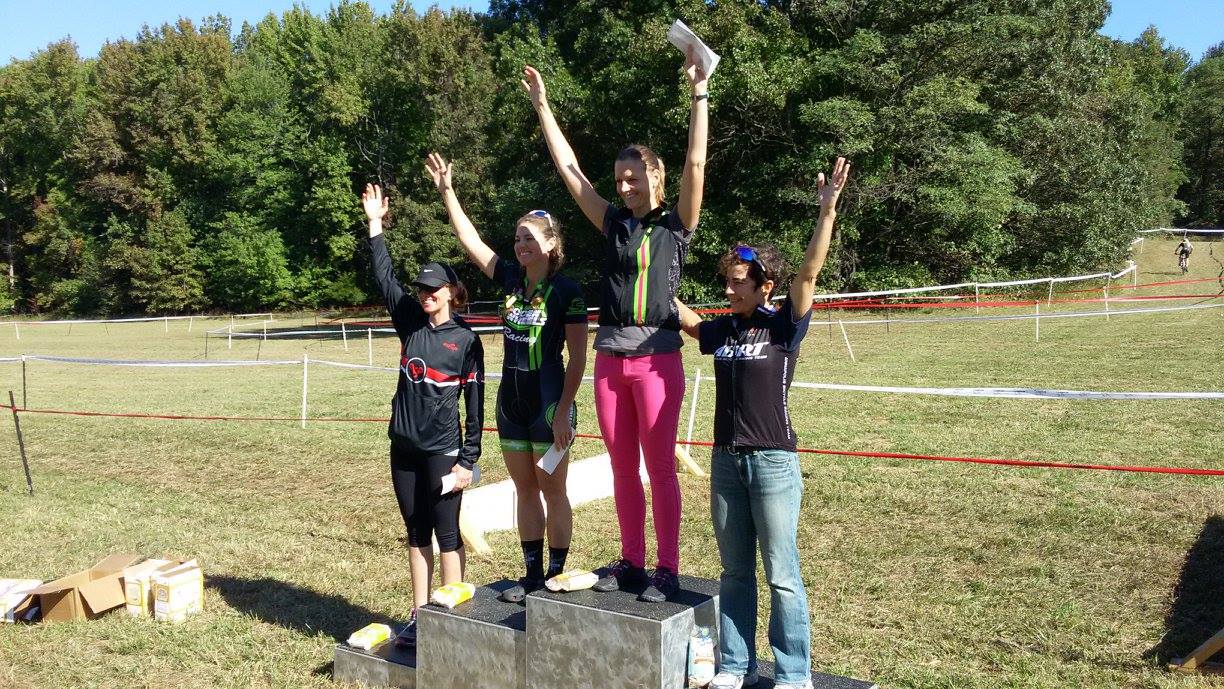 2016_aacx_women_123_podium